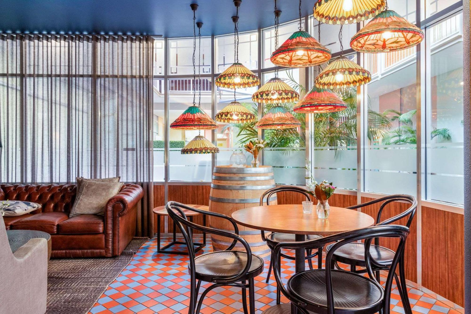 Quality Hotel Dickson Канберра Экстерьер фото